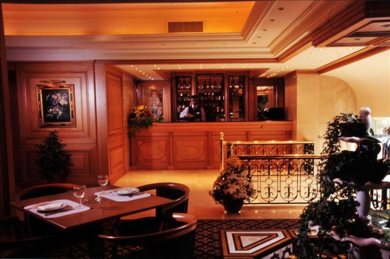 Grand Hotel Bejrut Zewnętrze zdjęcie