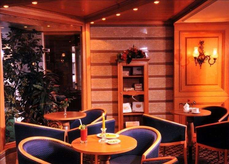 Grand Hotel Bejrut Zewnętrze zdjęcie